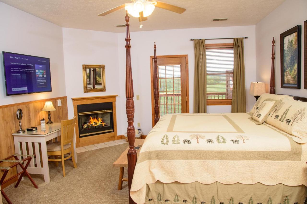 Berry Springs Lodge Sevierville Exterior foto